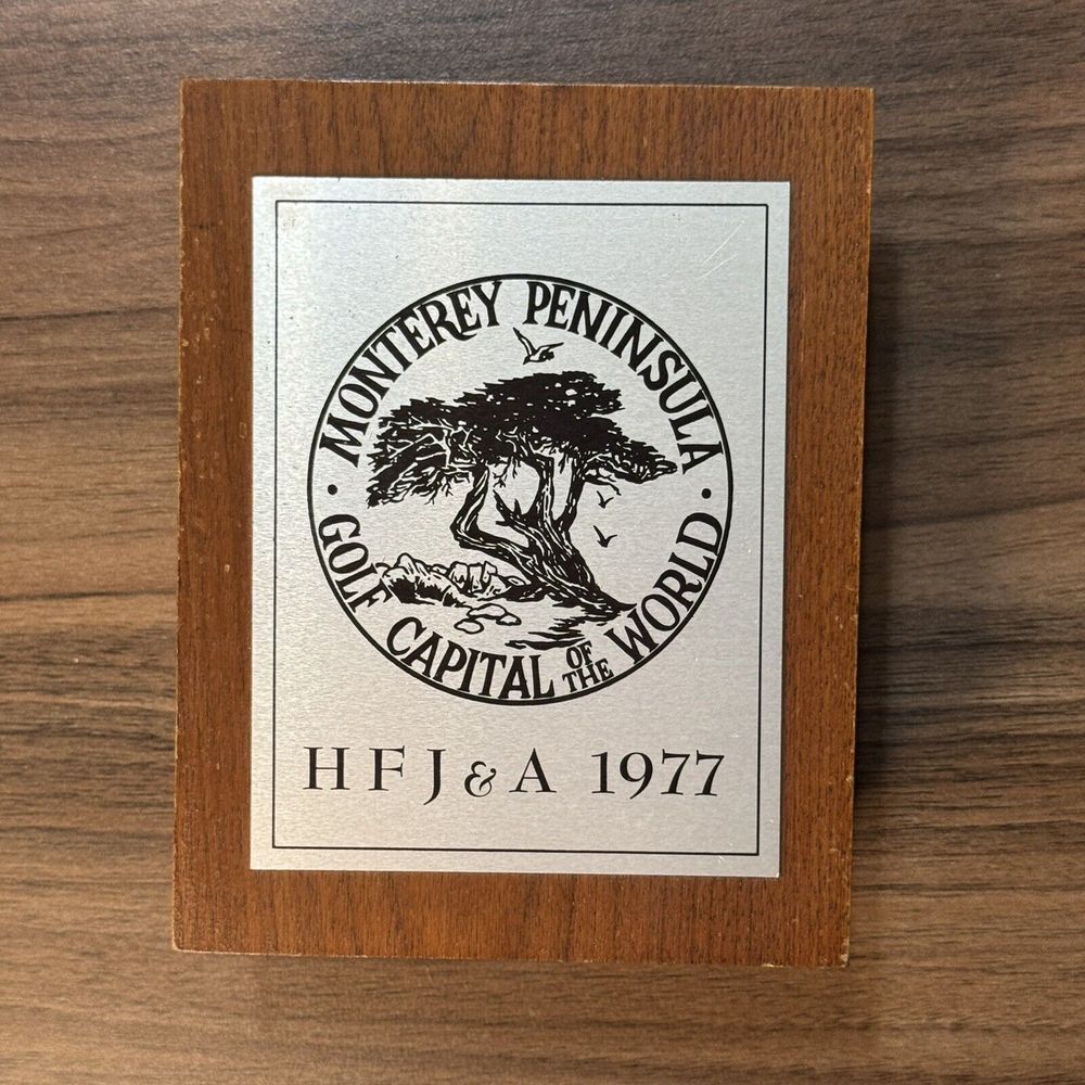 Vintage Monterey Peninsula Golf Capital 1977 Wooden Desk Box 4 1/4 x 5 1/2"